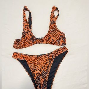 Two Piece Bathing Suit | Sexy animal print | Nasty Gal | size 8